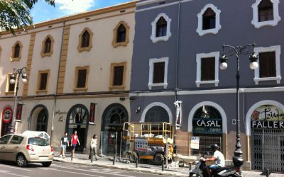 El color de la fachada.
